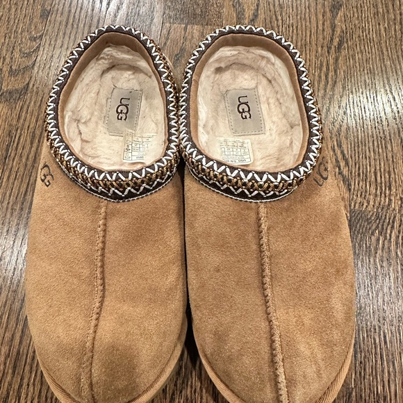 UGG Shoes - UGG TASMAN Chestnut Slides